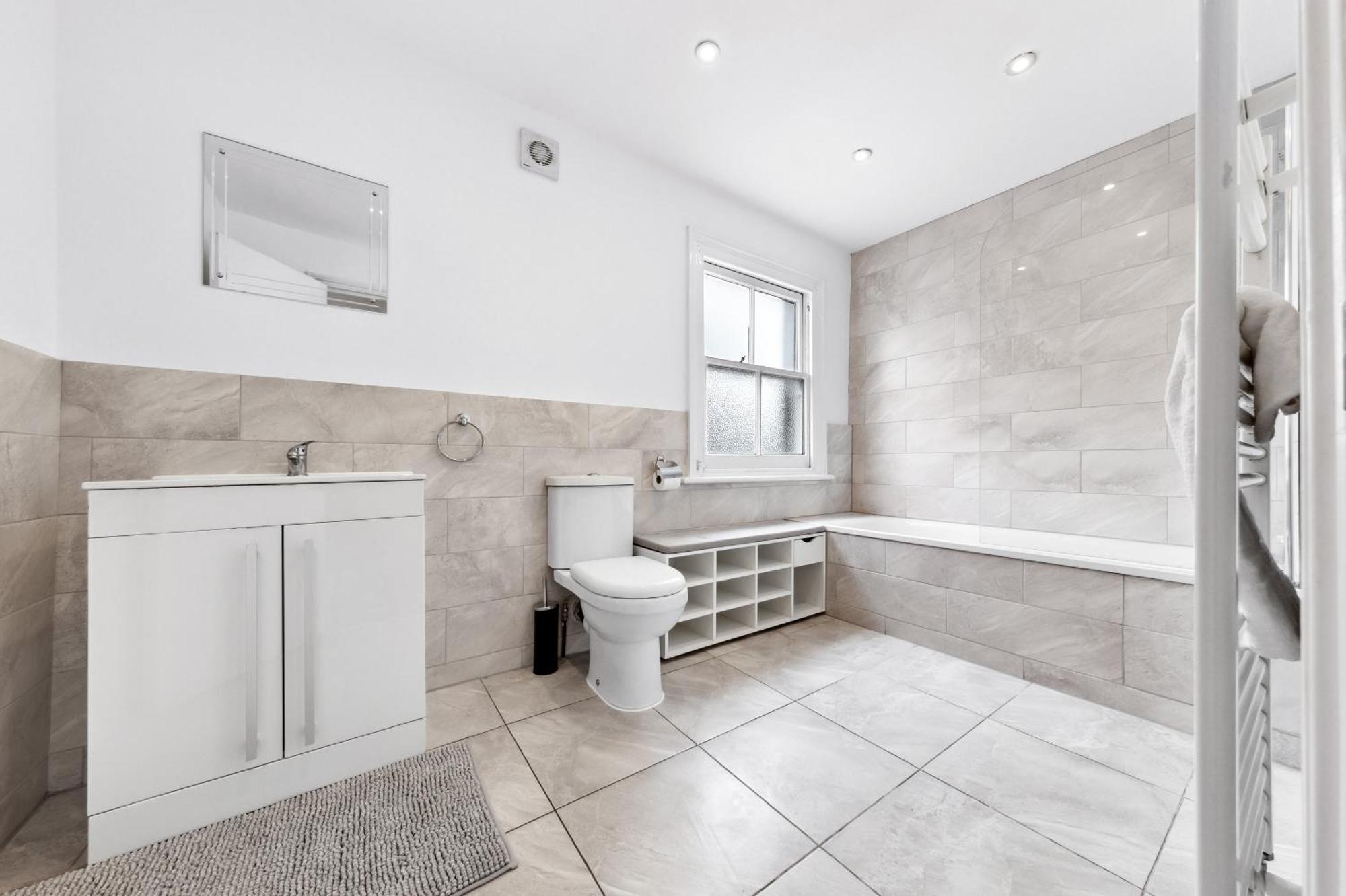 1br Gem Short Walk To Hyde Park And Oxford Street *